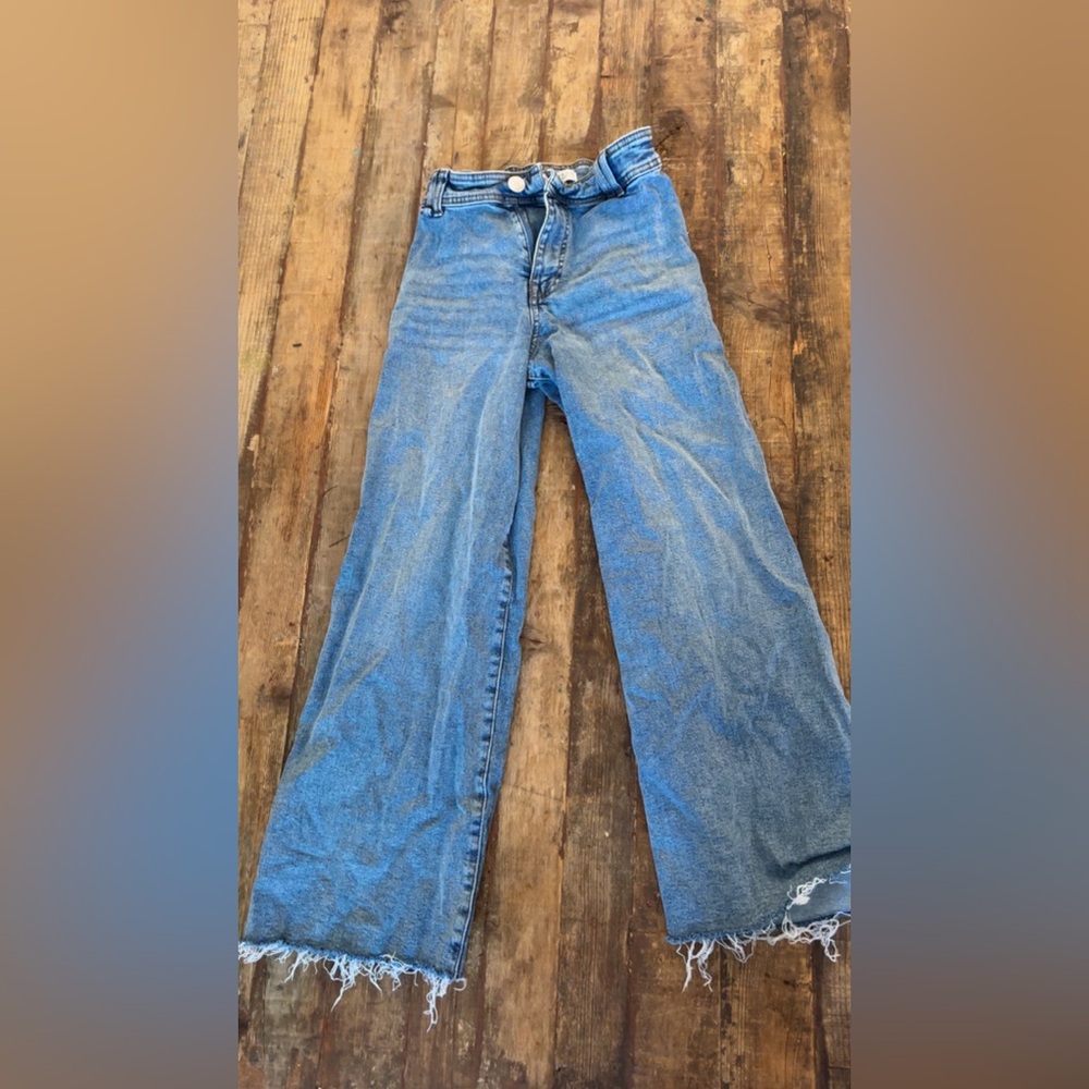 Zara Light Blue Wide-Leg Distressed Hem Jeans